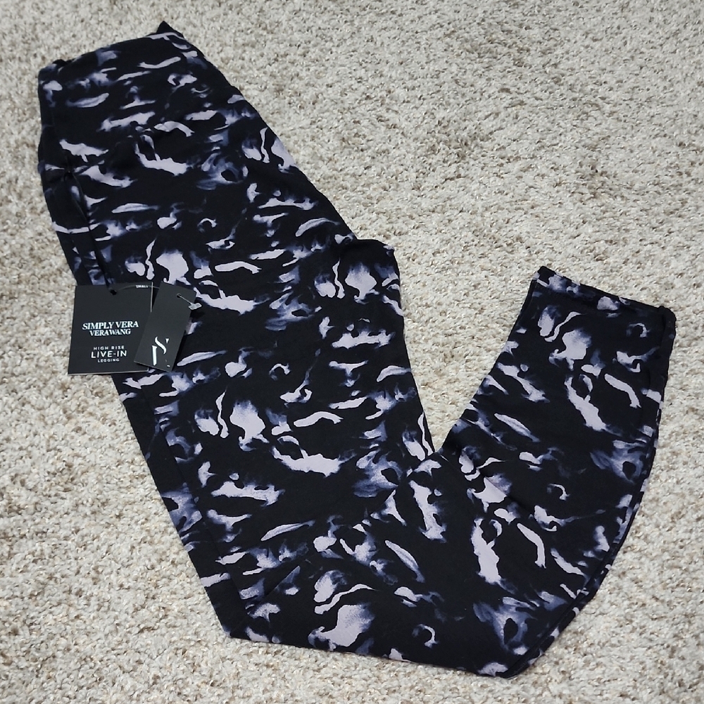 Simply Vera Black and Gray Patterned Leggings